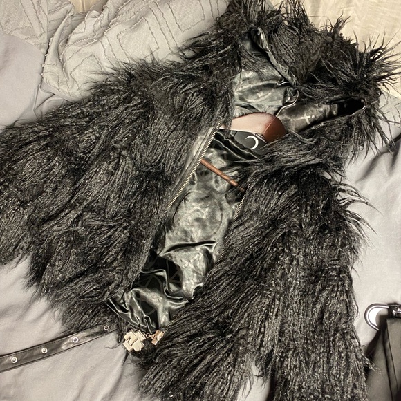 Killstar Glampire Faux Fur Coat with Strap Details (Read Desc. Custom Hardware) - Picture 7 of 13